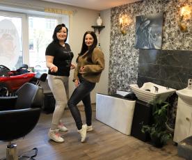 Aly­tiš­kė bar­be­rė Ri­tu­kė Ja­ku­baus­kie­nė ir uk­rai­nie­tė Ali­na Kloch­ko. Zi­tos Stan­ke­vi­čie­nės nuotr.