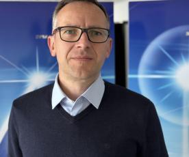 Da­rius Var­nas