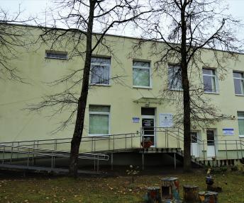 Daugų gatvėje 5A numeriu pažymėtame pastate įsikūrusi Vaikų multisensorinė klinika teiks psichosocialines reabilitacijos paslaugas. Zitos Stankevičienės nuotr.