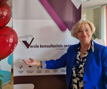 A.Ščig­lins­kie­nė klau­sia, ar Aly­taus ver­slo kon­sul­ta­ci­nis cen­tras ne­tu­ri tei­sės ži­no­ti, ką pla­nuo­ja sa­vi­val­dy­bė?